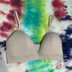 Auden Lightly Lined Plunge Bralette Size Medium Light Pink Ribbed Bra